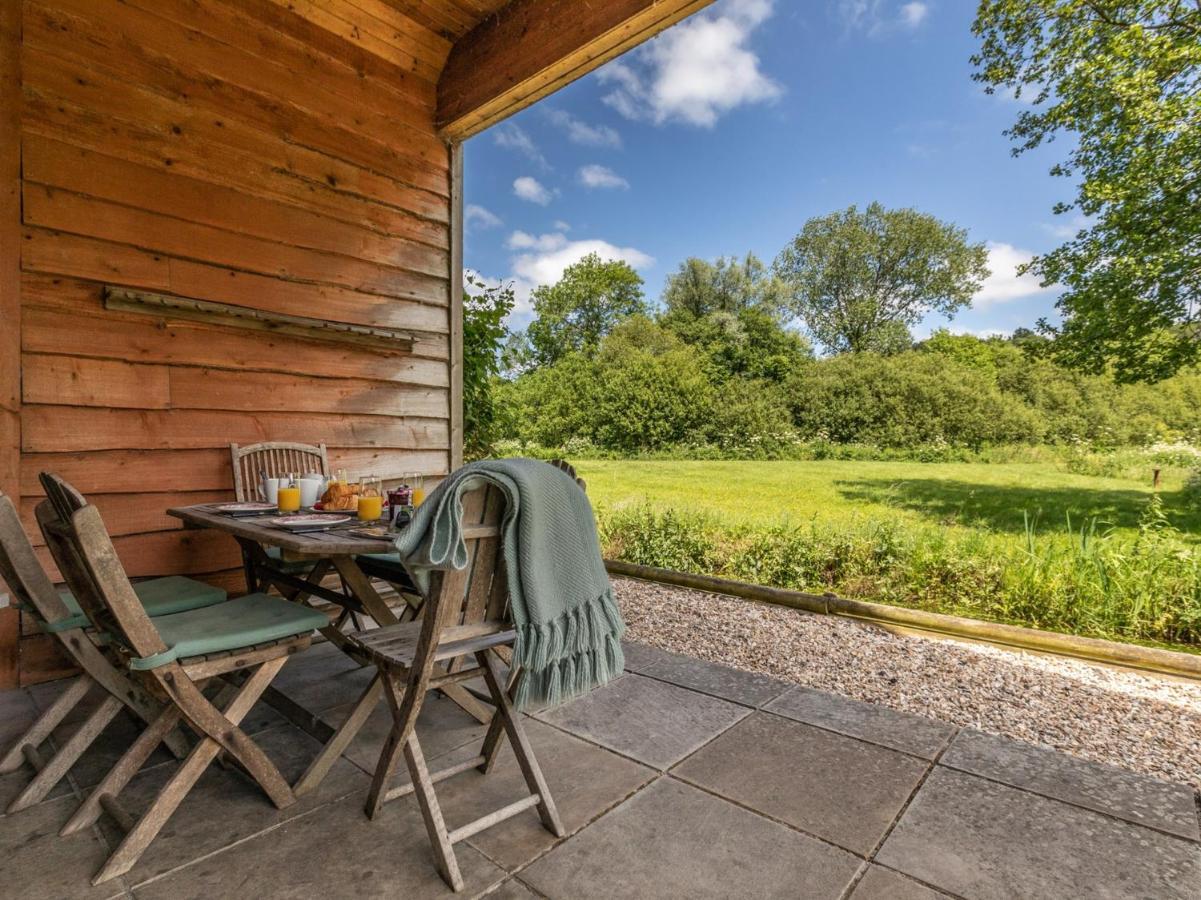 2 Bed In Dorchester 75243 Frampton  Экстерьер фото